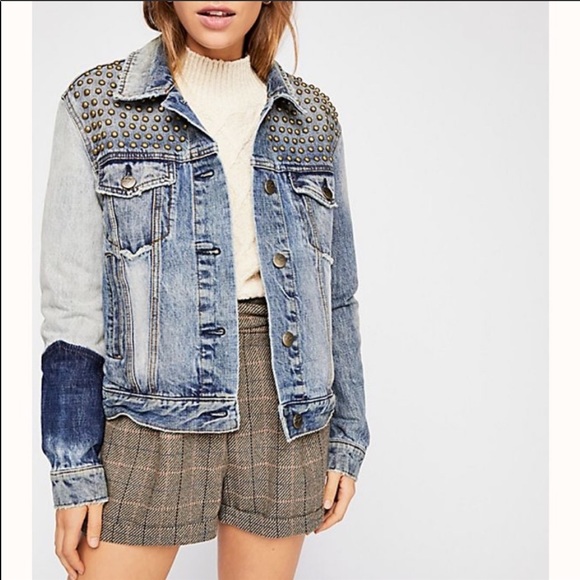 Free People Jackets & Blazers - FREE PEOPLE PATCHWORK DENIM JACKET XS